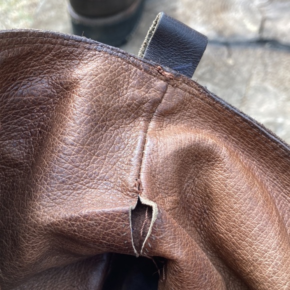 Brown Leather and Suede Boots made in Mexico unknown designer. Timeless style. - Picture 6 of 6